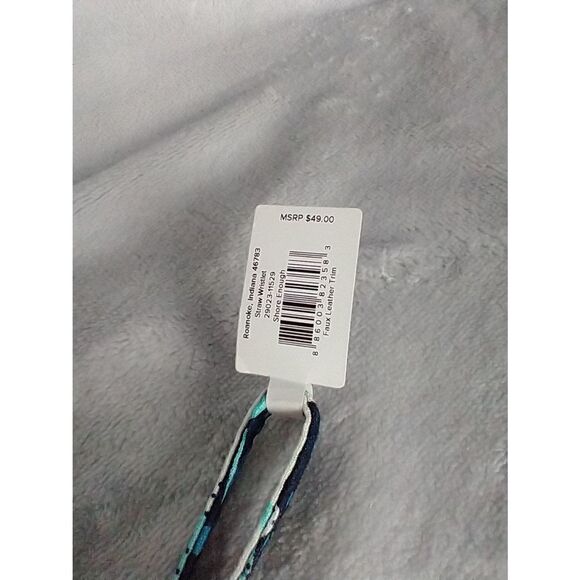 Vera Bradley Straw Wristlet  - Picture 3 of 6